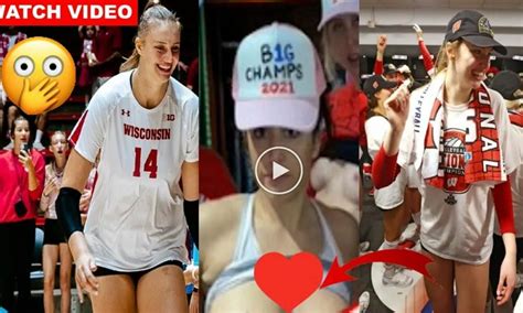 wisconsin volleyball team pictures uncensored|Wisconsin’s Championship Volleyball Team Had Their Private。